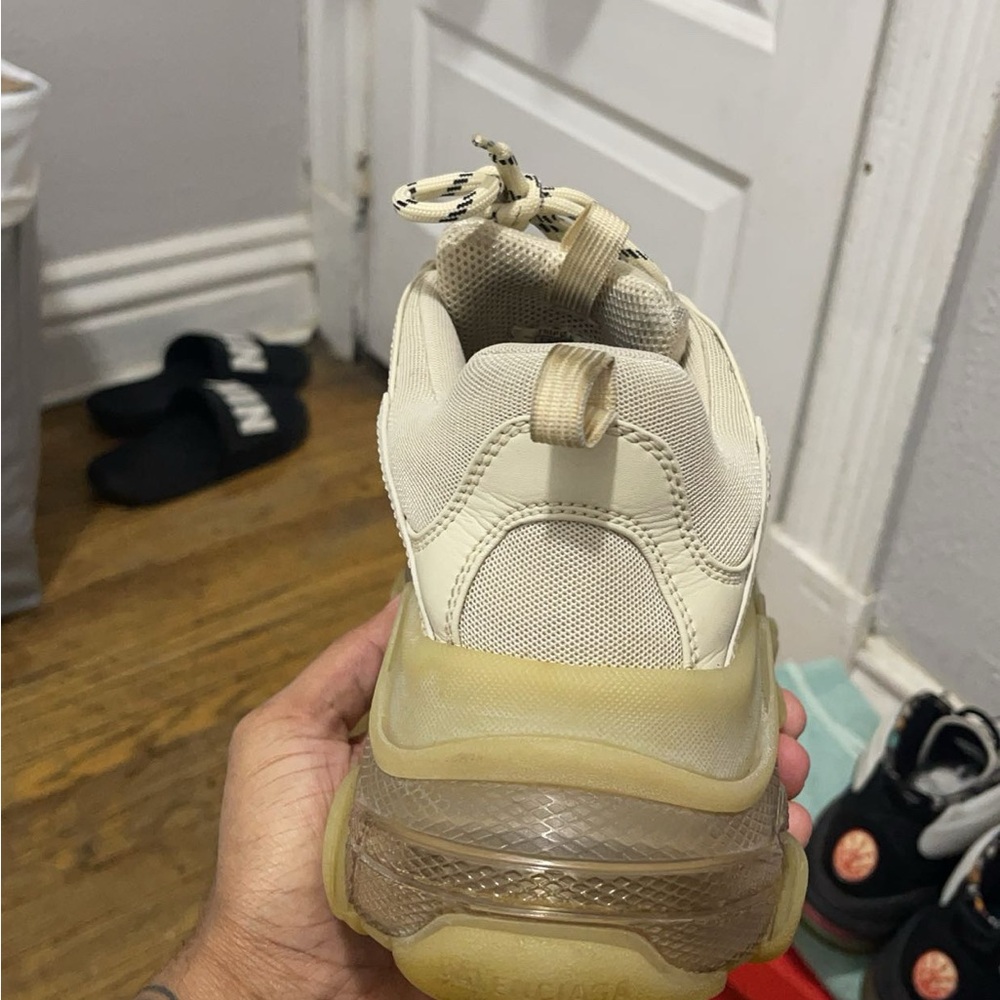 Balenciaga Triple S Size 12 - Picture 4 of 6